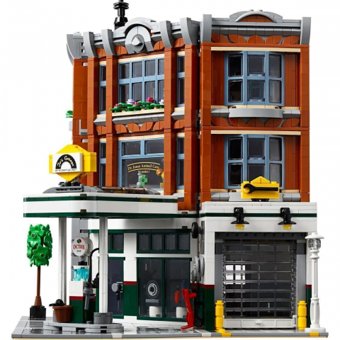 Конструктор LEGO Creator Corner Garage (10264) Купити в Україні