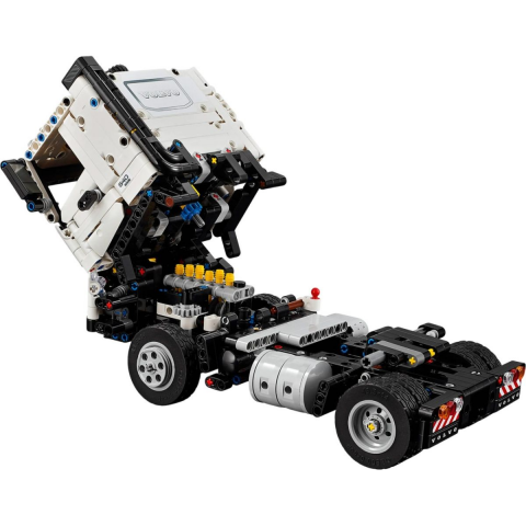 Конструктор LEGO Technic Volvo FMX Truck + EC230 Electric Excavator (42175) Купити в Україні