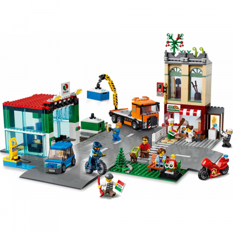 Блоковий конструктор LEGO City Town Center (60292) Купити в Україні