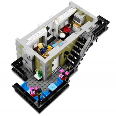 Блоковий конструктор LEGO Creator Expert Parisian Restaurant (10243) Купити в Україні