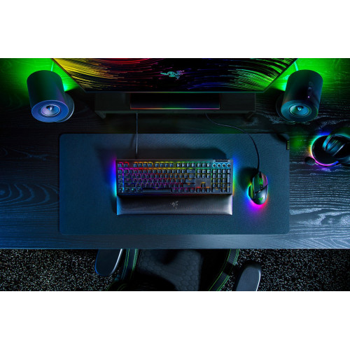 Клавіатура механічна RAZER BlackWidow V4, Green Switch, RU (RZ03-04690100-R3M1) Купити в Україні