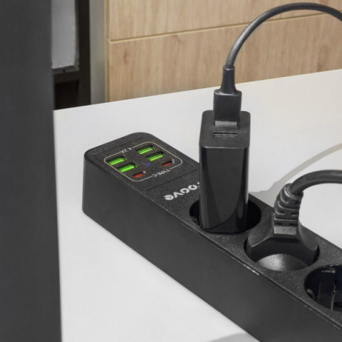 Мережевий фільтр Proove Power Strip P-03 (3 розетки + 4 USB + 2 Type-C) 2М black Купити в Україні