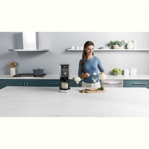 Морозивниця Ninja Creami Deluxe 10 in 1 NC501EU