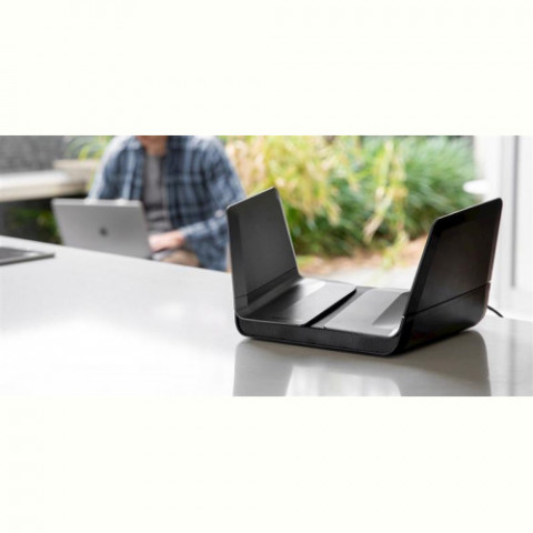 Маршрутизатор Netgear Nighthawk AX12 (RAX120-100EUS)
