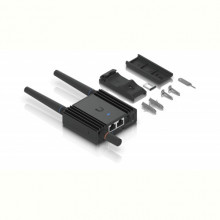 Бездротовий маршрутизатор Ubiquiti Mobile Router Ultra (UMR-Ultra)
