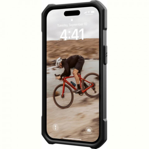 Чохол-накладка Urban Armor Gear Essential Armor Magsafe для Apple iPhone 15 Black (114288114040)