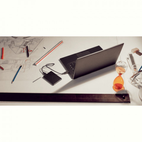 Зовнішній жорсткий диск 2.5" USB 4.0TB WD My Passport Black (WDBPKJ0040BBK-WESN)_Bulk