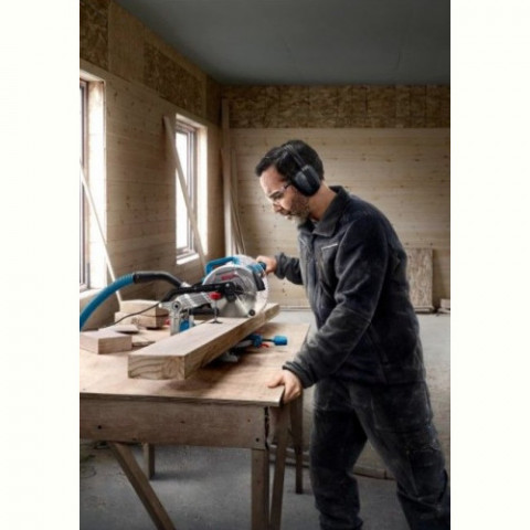 Пила Bosch Professional GCM 216 (0.601.B33.000)