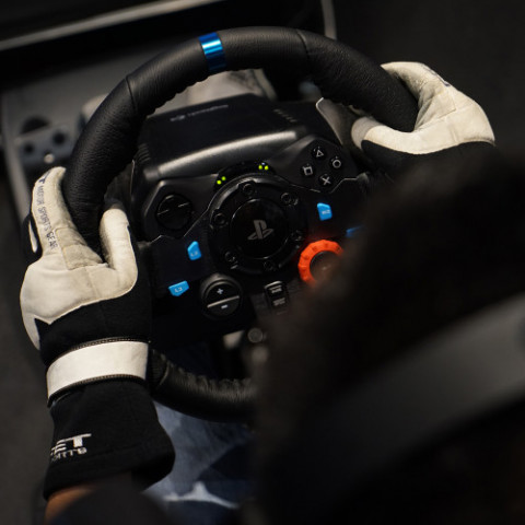 Руль Logitech G29 Driving Force PC/PS3/PS4 Black (941-000112) Купити в Україні