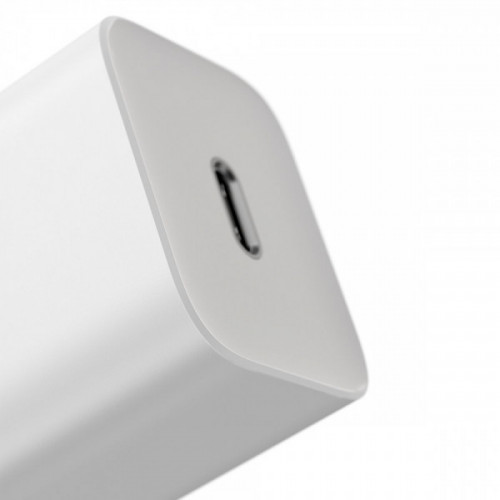 МЗП Baseus Super Silicone Quick Charger 20W (Type-C) + With Cable Type-C to Lightning white Купити в Україні