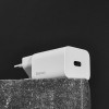 МЗП Baseus Super Silicone Quick Charger 20W (Type-C) + With Cable Type-C to Lightning white Купити в Україні