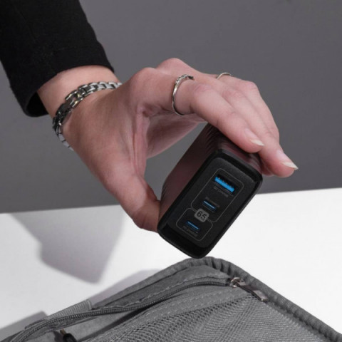 МЗП Proove Speed Surge Gan 65W (USB + 2 Type-C) black Купити в Україні